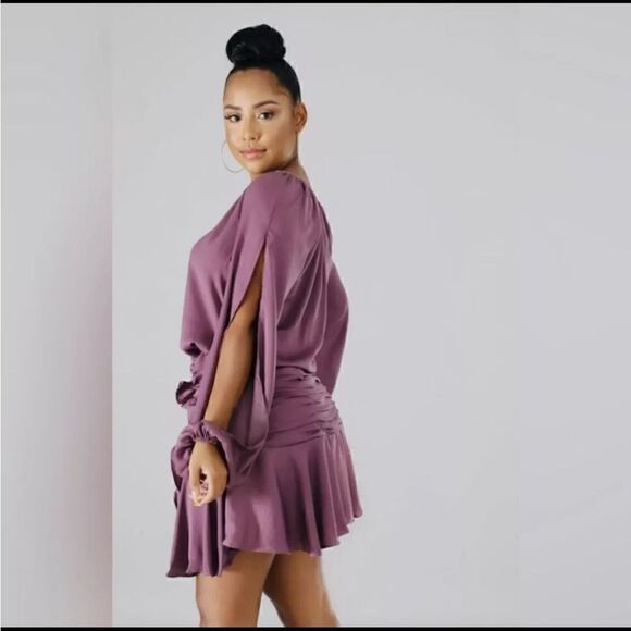 NWT DO+BE Long Sleeve Navy Blue  Ruffle Mini Dress Size Medium - Picture 3 of 7